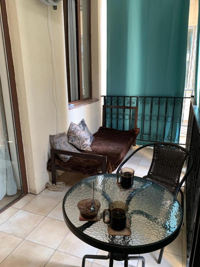 Melikishvili Str. Apartment Тбилиси Екстериор снимка